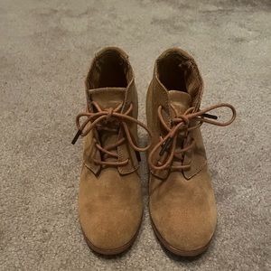 Darker tan Toms lace up heeled booties size 6.5
